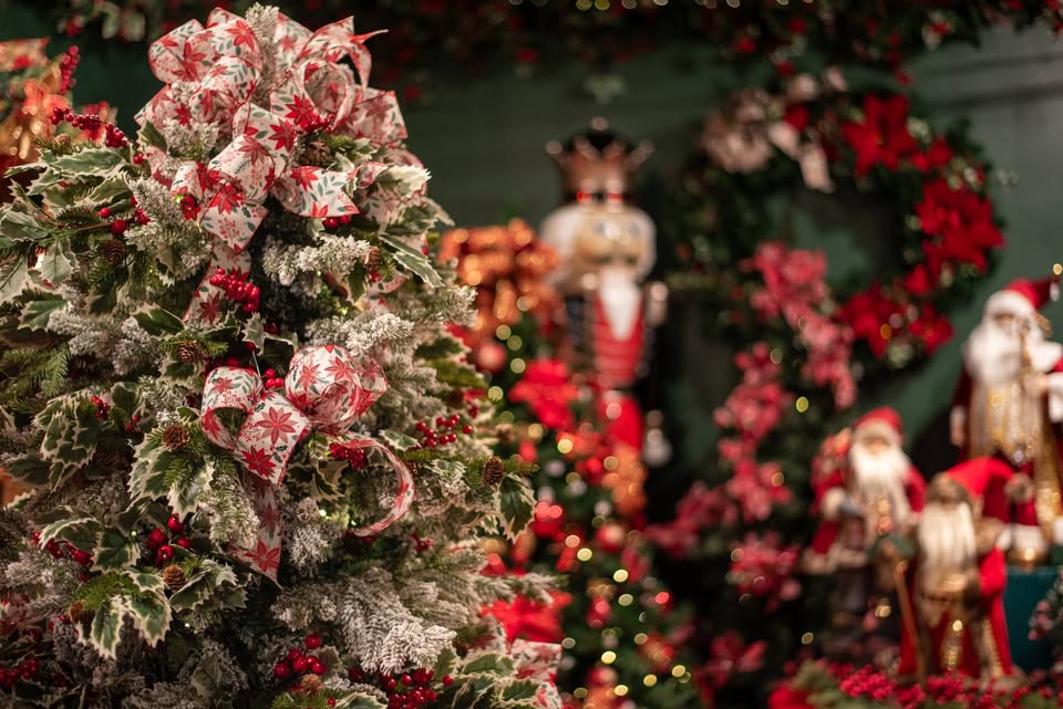 The Christmas Heirloom Company